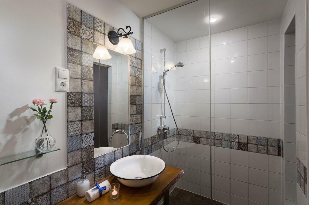 Suites 13 Budapest Exterior foto